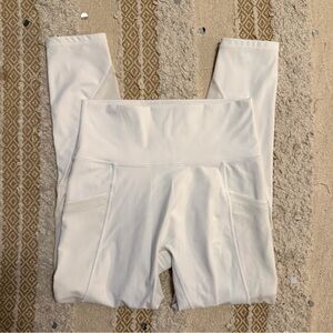 Aerie Offline size large High-Waist White Women’s Performance Leggings